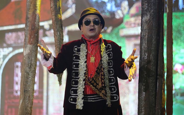 Gặp nhau cuối năm 2020: Ông Chí Trung 'Vlog nghìn like' nói về truyền thông bẩn, nghi vấn kể chuyện Thu Quỳnh bị tung tin giả lộ clip nóng