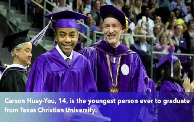 Nam sinh người Mỹ nhận bằng thạc sĩ ở tuổi 17