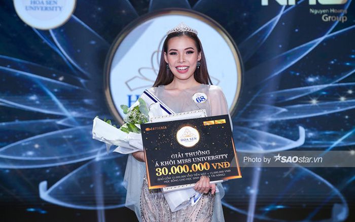 Gặp gỡ Lê Minh Phương Thy - Á khôi Đại học Hoa Sen: 'Hiểu người khác chính là cách để hiểu mình'