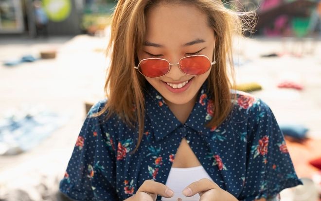 Thượng nghị sĩ Mỹ trình dự luật người dưới 21 tuổi mua điện thoại bị ngồi tù 1 năm