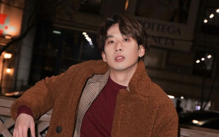 Giữa tâm bão tranh cãi cái kết 'Bố già', Tuấn Trần lên tiếng: 'Nút thắt vốn đã được gỡ từ tập 1'