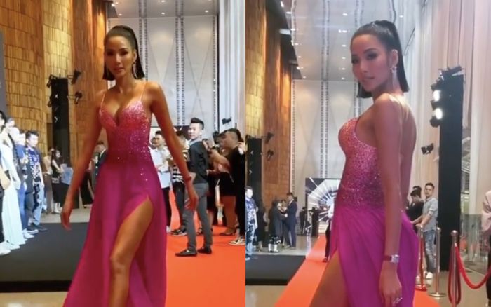 Tung màn 'Bamboo walk' kinh điển trên thảm đỏ, Hoàng Thùy liền giật giải trang phục ấn tượng