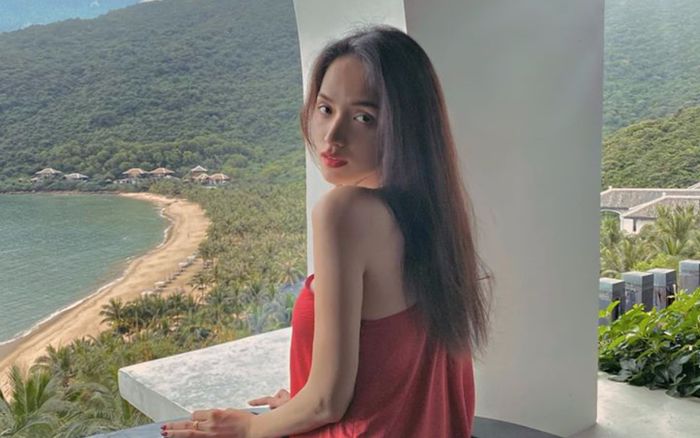 Mặc đầm hờ hững, Hương Giang như thỏi nam châm vô cực, xứng danh đệ nhất Hoa hậu chuyển giới