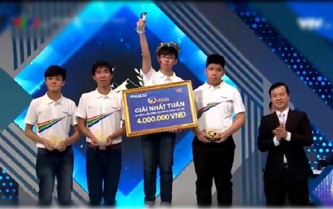 Nam sinh Đak Lak thắng áp đảo 3 bạn cùng chơi ở 4 vòng thi, xuất sắc giành vòng nguyệt quế Đường lên đỉnh Olympia
