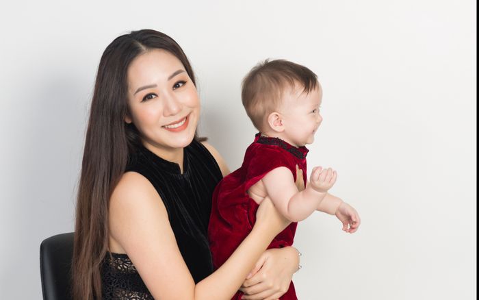 Hoa hậu Ngô Phương Lan bật mí kế hoạch đón cái Tết đầu tiên bên con gái