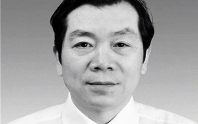 Bác sĩ đầu tiên tử vong vì nhiễm virus corona thực chất do đau tim?