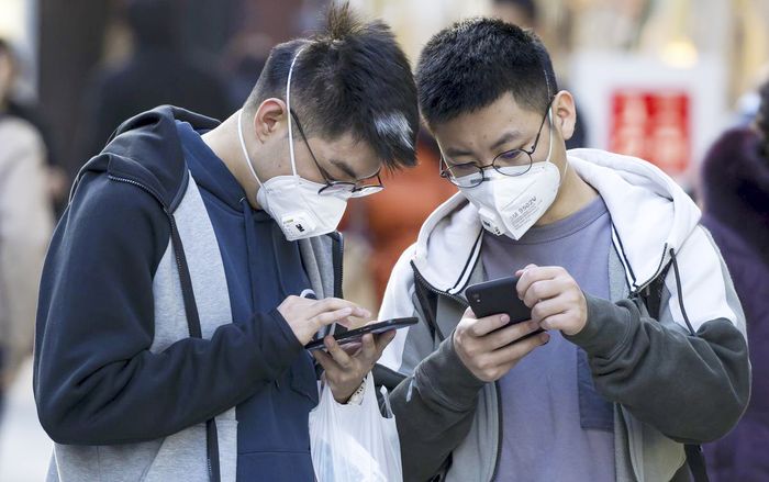 Lo sợ virus corona, đây là cách để bạn cập nhật trực tiếp tình hình dịch bệnh trên điện thoại và máy tính