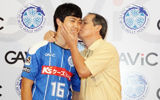 Từ các cầu thủ Việt Nam có triệu đô vẫn trắng tay mới thấy lứa Công Phượng may mắn