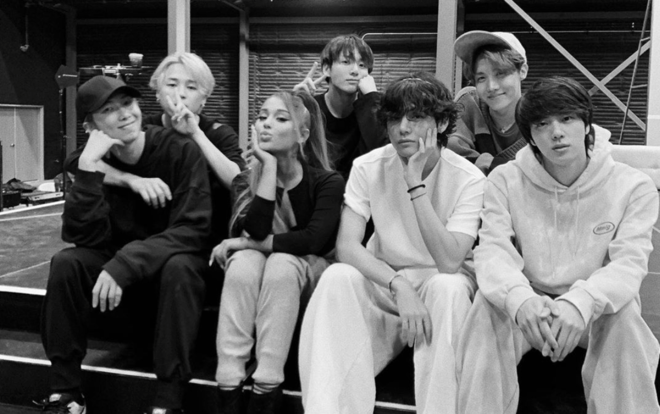 BTS tiết lộ lí do gặp riêng Ariana Grande tại buổi tổng duyệt