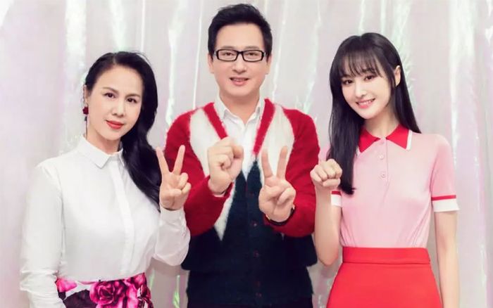 Cả nhà Trịnh Sảng âm thầm quyên góp hơn 2 tỷ đồng để chống dịch bệnh