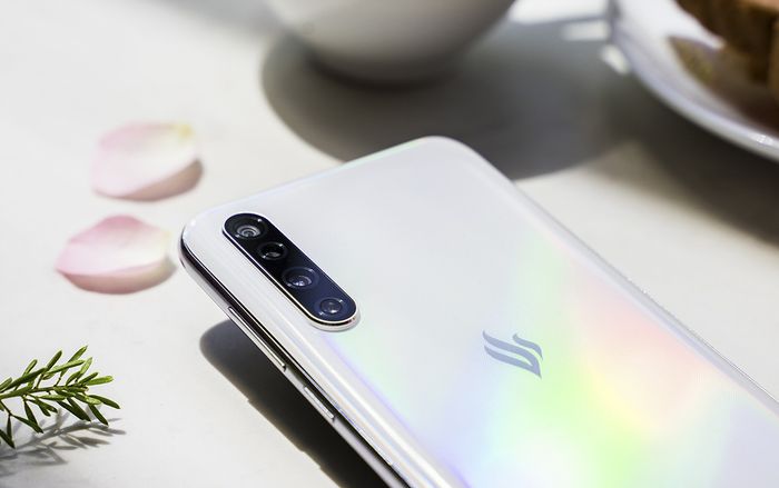 Đạt 87 điểm DxOMark, điện thoại Vsmart Live chụp ảnh tốt hơn iPhone 7 Plus