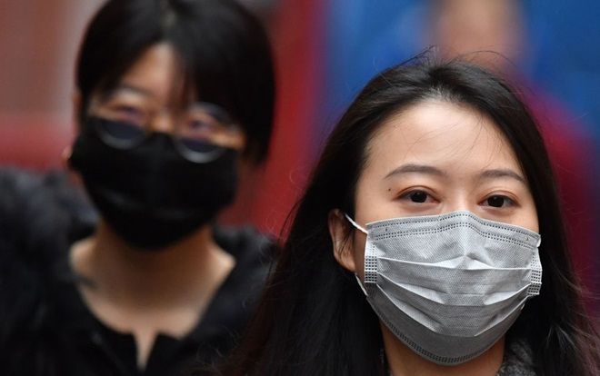 Nhật Bản tặng 1,16 triệu khẩu trang cho Trung Quốc, các đơn đặt hàng tăng gấp 5 lần khi nhân công phải làm việc suốt 24h