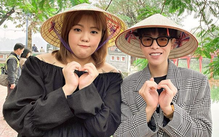 Hậu 'Yêu Được Không?' Đức Phúc và 'thánh ăn' Soobin rủ nhau du xuân Hà Nội