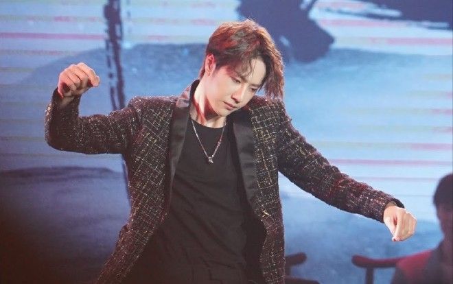 'Thiên thiên hướng thượng': Không tình nguyện làm công việc do Uông Hàm sắp xếp, dân tình nghi Vương Nhất Bác đang tỏ thái độ sao hạng A