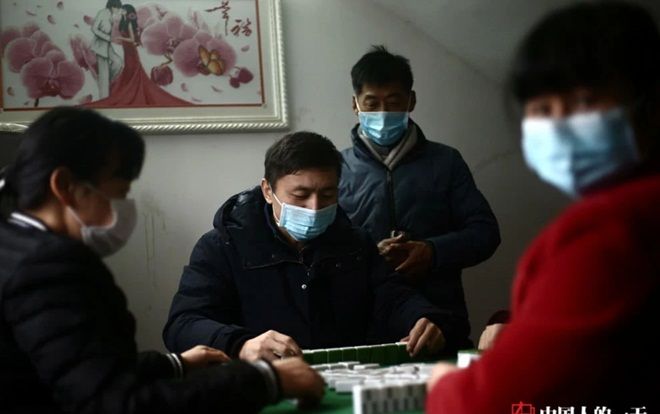 Những ngôi làng tại Hồ Bắc đơn độc chống chọi giữa dịch corona kinh hoàng