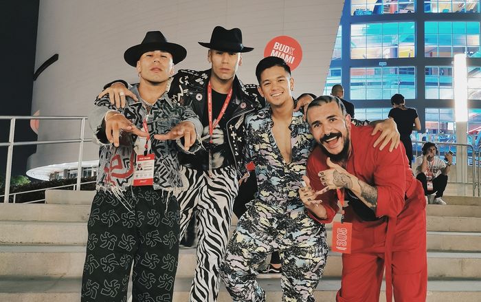 Trọng Hiếu đại diện Việt Nam tham dự Super Bowl Halftime Show 2020, gặp gỡ loạt nghệ sĩ tên tuổi thế giới