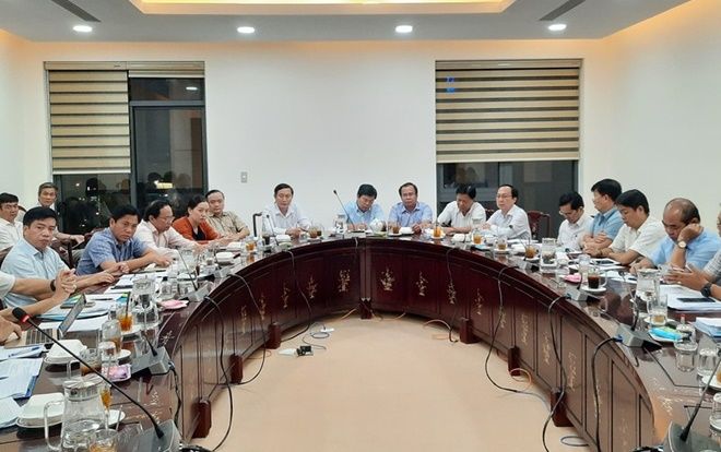 Cà Mau cách ly 2 người Việt nghi nhiễm virus corona sau khi tiếp xúc với người Trung Quốc