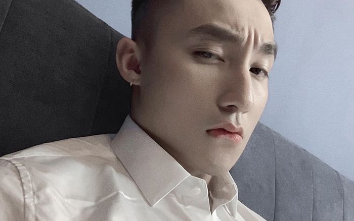 Mất đi fansite lớn nhất, Sơn Tùng vẫn giữ vững phong độ khi vượt mốc 4 triệu lượt theo dõi trên instagram