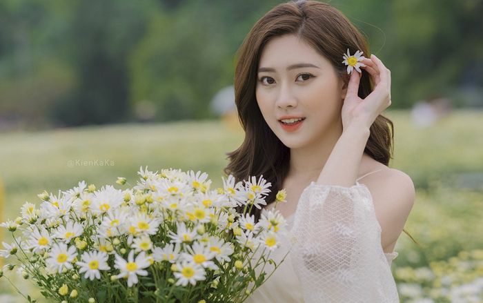 Hoa khôi Huyền Trang: Ước mơ của tôi là trở thành một 'MC quốc dân'