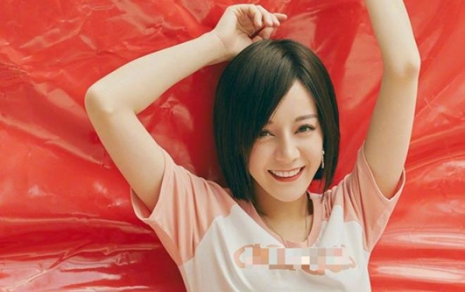 Thay đổi kiểu tóc mới, Địch Lệ Nhiệt Ba nhận về phản ứng trái chiều từ cư dân mạng