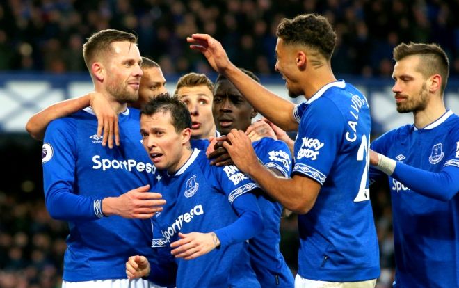 Lịch thi đấu bóng đá ngày 8/2: Everton đánh bạt Man United trên bảng xếp hạng?