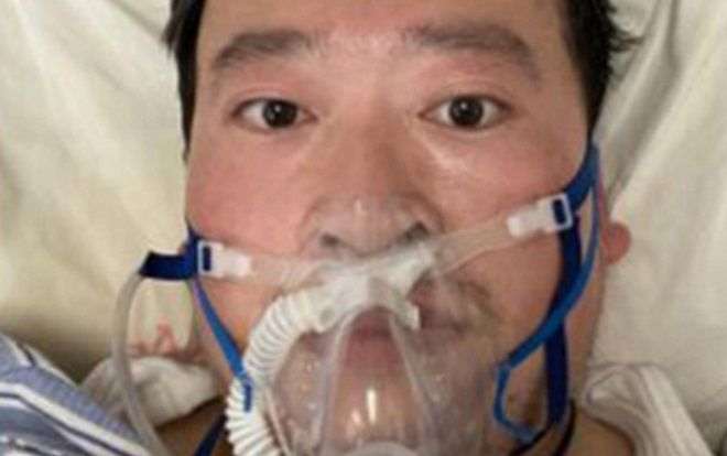 Dân Trung Quốc đau buồn, giận dữ khi bác sĩ Lý Văn Lượng qua đời