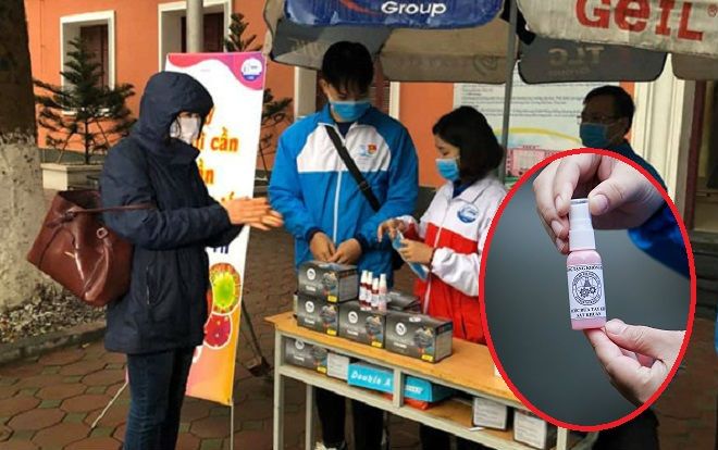 Đại học Thủy lợi sản xuất và phát miễn phí hơn 2.000 chai nước rửa tay sát khuẩn ngừa virus Corona