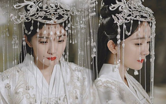 Chẩm thượng thư: Bạch Thiển thành hôn, nhan sắc tân nương được mong chờ nhất tứ hải bát hoang