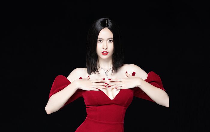 Trương Quỳnh Anh khéo khoe vòng 1 nóng bỏng, tiết lộ 5 bí quyết giúp thần thái rạng ngời