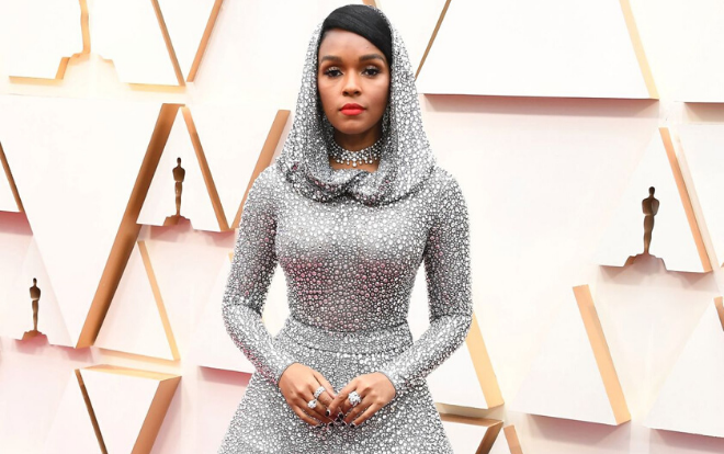 Janelle Monáe mặc váy nặng ‘ngàn cân’, đính 168.000 viên pha lê Swarovski lên thảm đỏ Oscar