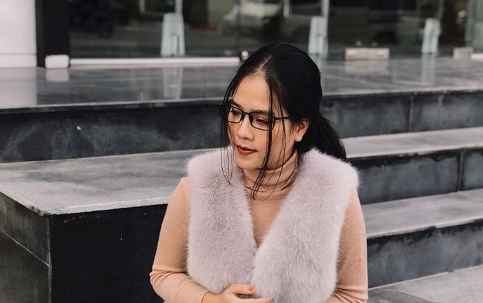 Bạn gái Quang Hải bất ngờ được fan đánh giá cao hơn Nhật Lê