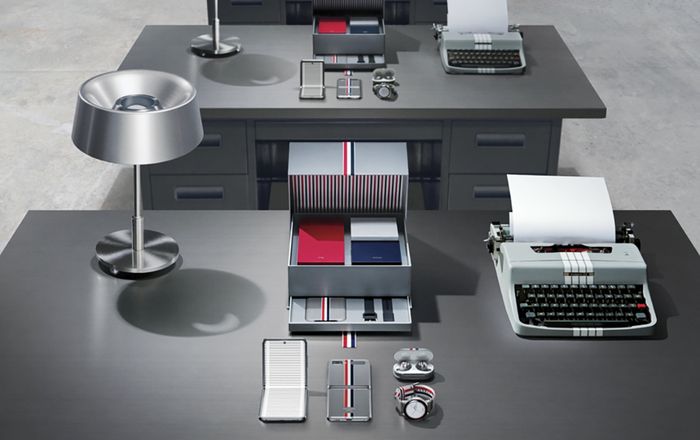 Samsung ra mắt Galaxy Z Flip Thom Browne Edition
