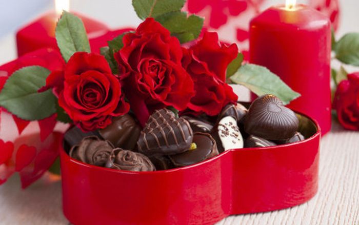 Ngày lễ tình nhân, tặng gì để tình cảm thêm 'gần'?