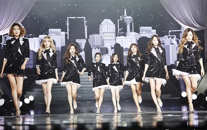SNSD trở thành nhóm nhạc nữ thứ 2 trong lịch sử thế giới bán được 100 triệu bản album