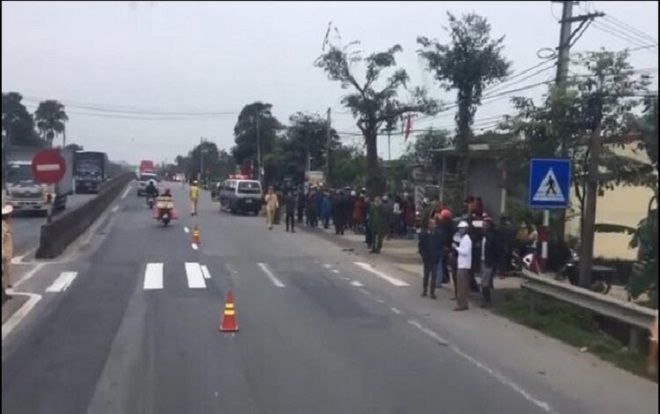 Truy tìm tài xế ô tô khiến 2 cô giáo mầm non tử vong