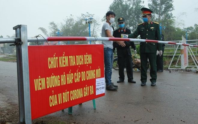 Người phụ nữ trở về từ Vĩnh Phúc yêu cầu trả phí 250.000 đồng/ngày mới thực hiện cách ly