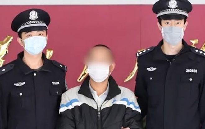 Tù nhân tự nộp mình cho cảnh sát vì sợ dịch virus corona sau 20 năm vượt ngục