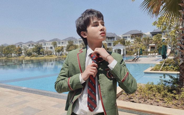 Bám sát Đức Phúc ở top trending, Jack tung loạt ảnh mới vừa ngầu vừa cưng xỉu