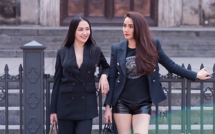 Hương Baby và Trang Nhung cùng nhau dạo phố khoe nhan sắc xinh đẹp