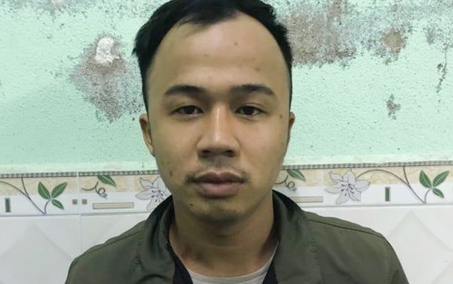 Nam thanh niên lao vào nhà nghỉ đánh ghen, cướp tài sản của tình địch