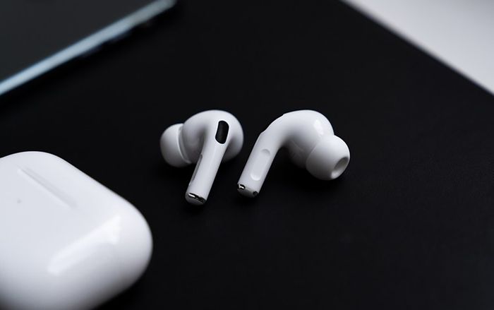 Apple lại nghĩ ra cách móc túi người dùng mới với dòng tai nghe AirPods