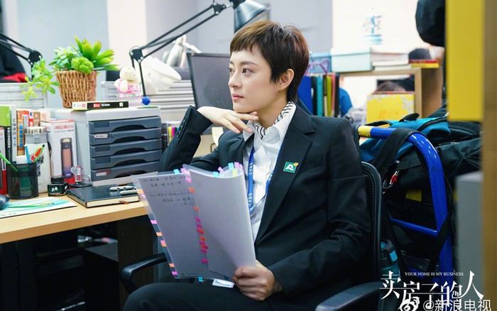 Vì quá flop, phim mới của Tôn Lệ phải đổi tên để lôi kéo sự chú ý của khán giả?