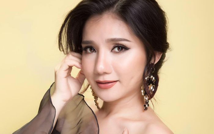 Cát Tường bức xúc vì bị kẻ xấu lợi dụng tên tuổi để bán kem trộn