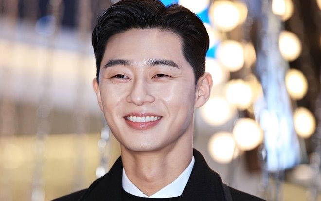 Đã có 433 người nhiễm COVID-19 ở Hàn, Park Seo Joon quyên góp 2 tỷ đồng
