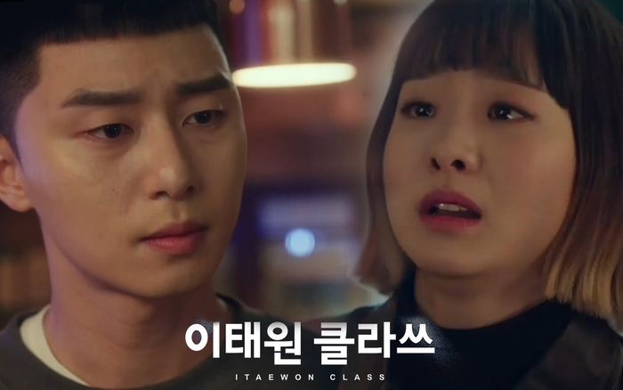 'Tầng lớp Itaewon' tập 8: Kim Da Mi phản bội Park Seo Joon sau khi bị đuổi việc?