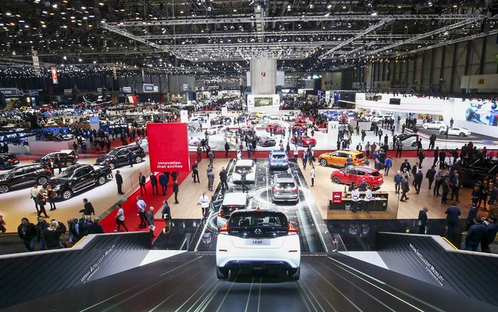 Honda, Mazda, Ford và loạt xế hộp đang hạ giá trăm triệu đồng ở Việt Nam