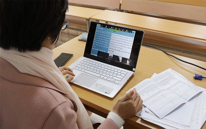 TP.HCM tổ chức cho học sinh ôn tập trên sóng truyền hình