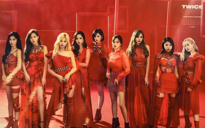 JYP thông báo hủy 2 buổi concert cuối cùng tại Seoul trong tour TWICELIGHTS của TWICE