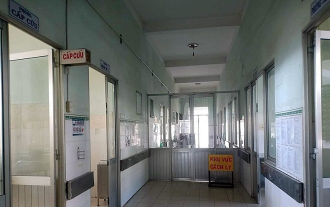 Cách ly một người trở về từ Hàn Quốc có biểu hiện ho, sốt