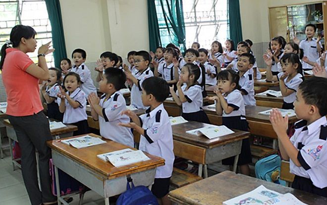 TP.HCM đề xuất cho HS lớp 9 và 12 đi học trở lại từ ngày 2/3, HS mầm non và tiểu học tiếp tục nghỉ